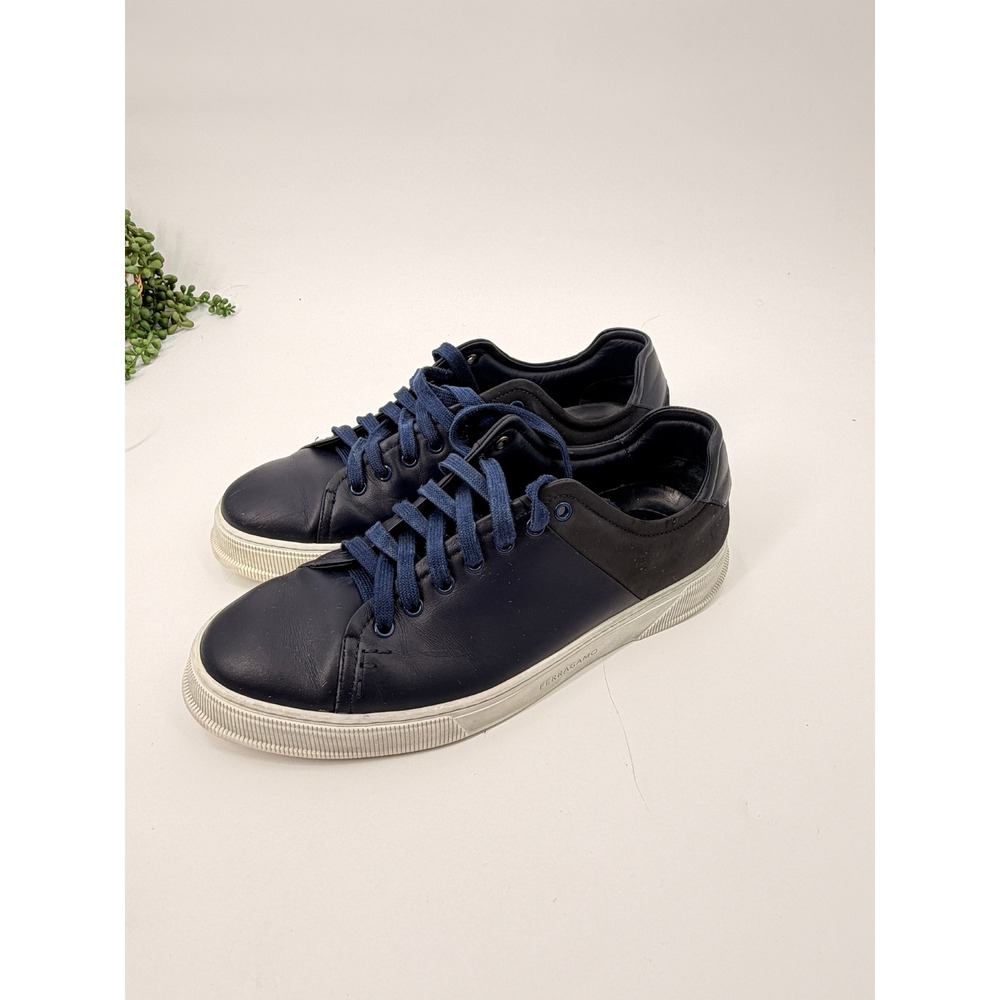 Ferragamo Clayton Leather Sneakers Mens 10.5 Navy Blue BX 10 1/2 M Made In Italy